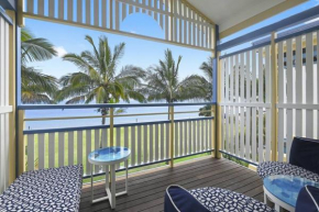 Hamptons Style Villa 43, Moreton Island